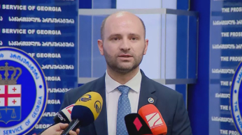 გიორგი უდესიანმა პირადადაც იძალადა ბესარიონ ხარძიანის ძმაზე, რა დროსაც დაემუქრა საპატიმრო დაწესებულებაში მოთავსებული ძმის გაუპატიურებითა და მკვლელობით - პროკურორი ლაშა ცქვიტარია
