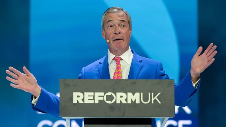 პოლიციამ პარტია Reform UK-ის წინააღმდეგ სისხლის სამართლის გამოძიება დაიწყო