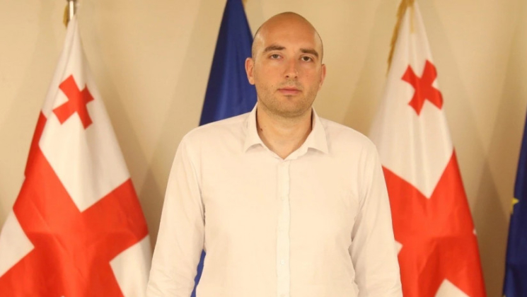 "პოლიტიკური პროცესი ასეთია, ხან აიწევა ადამიანის რეიტინგი, ხან დაიწევა" - ირაკლი ფავლენიშვილი მერცისა და მაკრონის რეიტინგზე