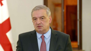 "გარკვეული დაპირისპირების შექმნის მცდელობაა, ეს არ არის შემთხვევითი" - გიორგი ვოლსკი "ნაცმოძრაობის" აქტივისტის მიერ აქონდროპლაზიის დიაგნოზის მქონე ბავშვების დამამცირებელ კონტექსტში მოხსენიებაზე